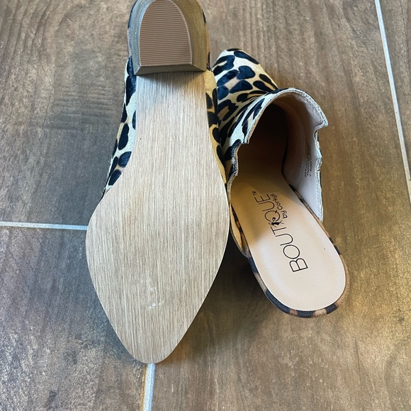 Boutique by Corkys Woodlands Leopard Slip On Heeled Mules NWOT - Picture 5 of 6